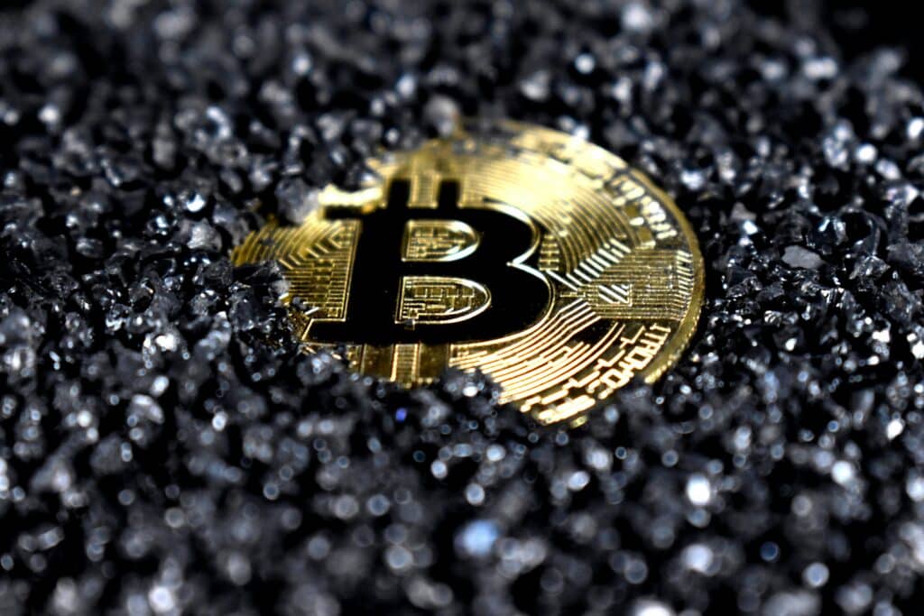 The Link Between luxury Spending, Crypto Forex and Leverage